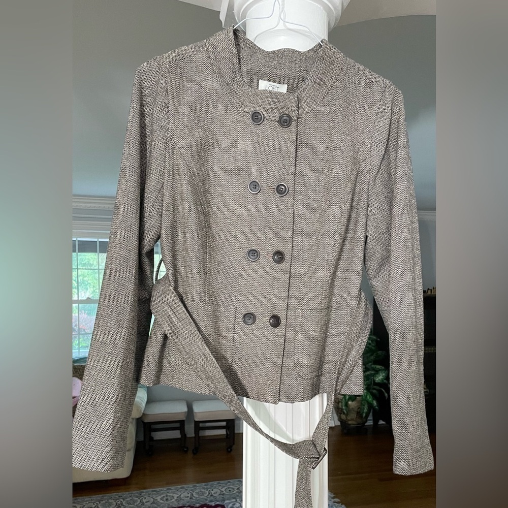 Ann Tylor -Loft women’s Brownish Tweed Double Breasted with belt Blazer size 10